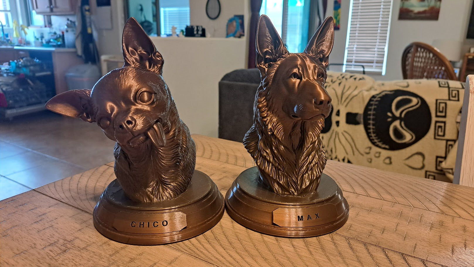 Custom Pet Memorial Bust + Nameplate